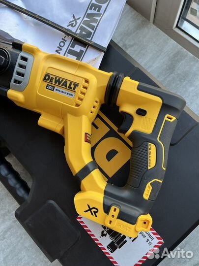 Перфоратор Dewalt DCH263 с кейсом