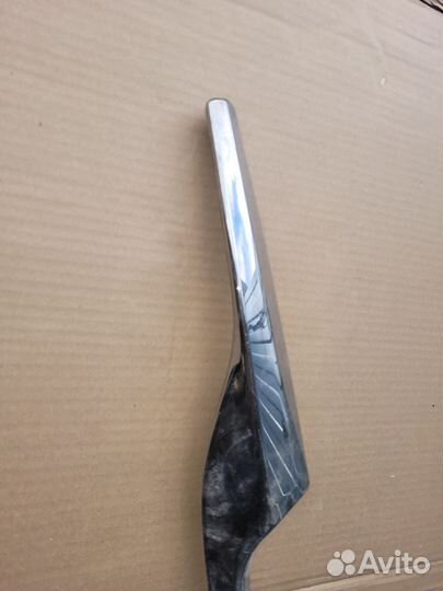 Молдинг бампера правый toyota land Cruiser Prado