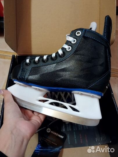 Новые Коньки хоккейные детские