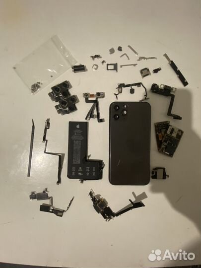 Разбор iPhone 11 pro