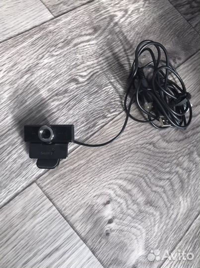 Веб-камера Genius