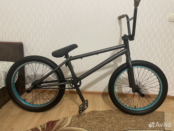 Трюковой велосипед bmx