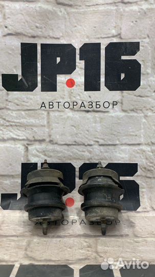 Подушка двигателя передняя левая Infiniti M37 Y51