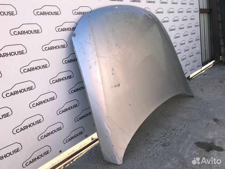 Капот Volkswagen Passat B6 2008