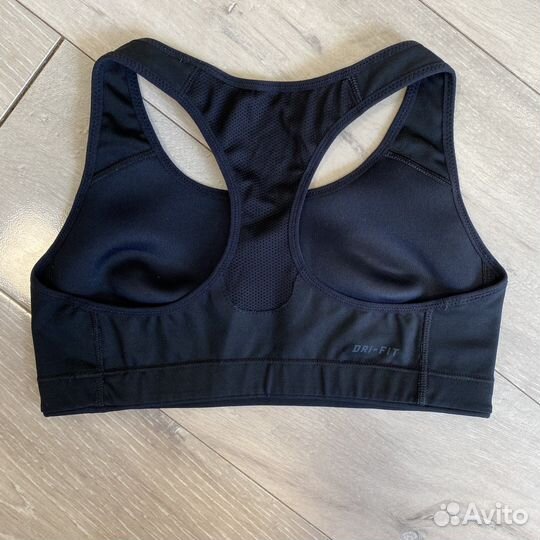 Спортивный топ Nike оригинал