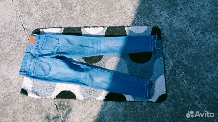 Джинсы женские 28 размер