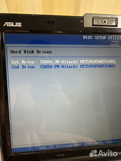 Ноутбук Asus m70v