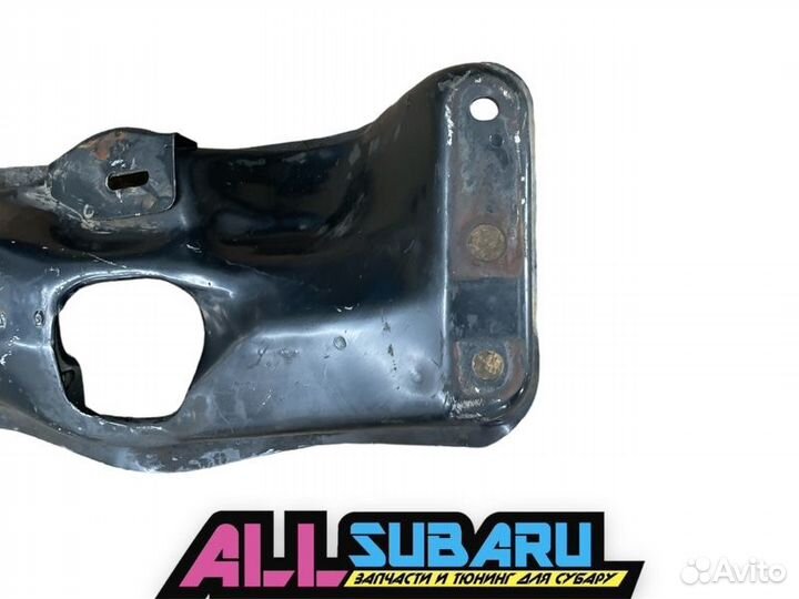 Балка, подрамник передний Subaru Forester SF5