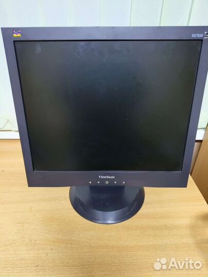 Монитор Viewsonic va703b