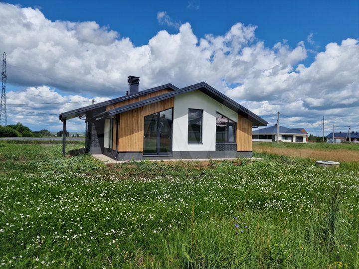 Коттедж 138 м² на участке 8,5 сот.