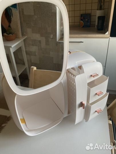 Органайзер для косметики и украшений с зеркалом