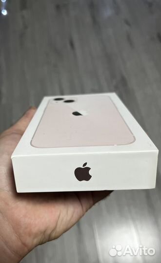 Коробка от iPhone 13 Pink