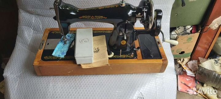 Швейная машина Подольск 2м пмз