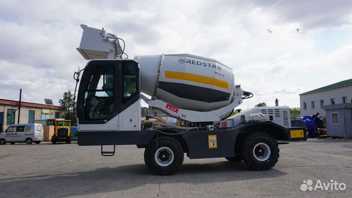 Автобетоносмеситель Redstar HK2.5, 2023