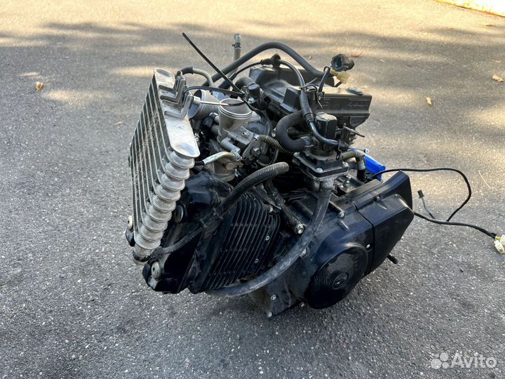 Двигатель Hyosung gt250