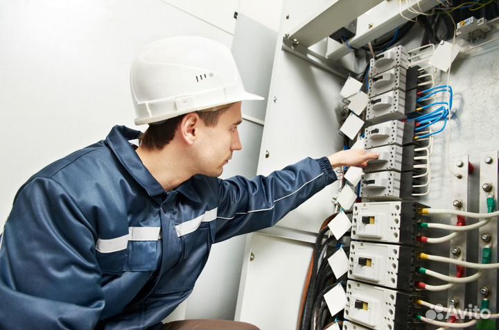 Электромонтажник