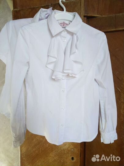 Блузки школьные рост 146- 152