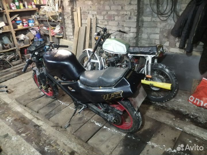 Honda vfr 400 nc13 разбор