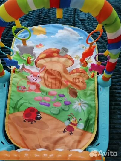 Развивающий коврик с пианино