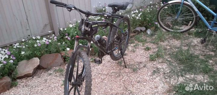 Велосипед на литых дисках bmw