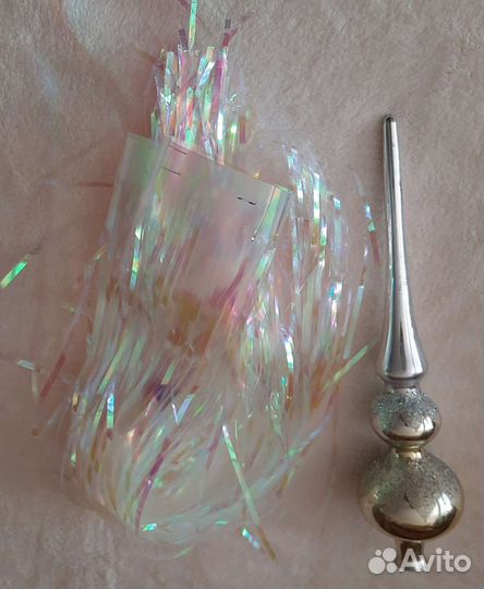 Новогодние игрушки, мишура