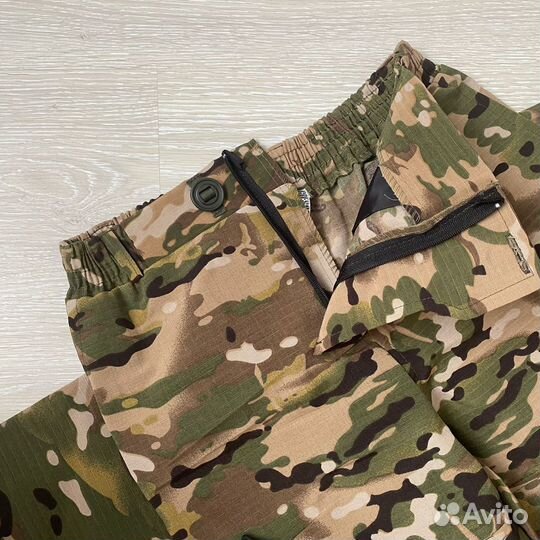 Костюмы летние 