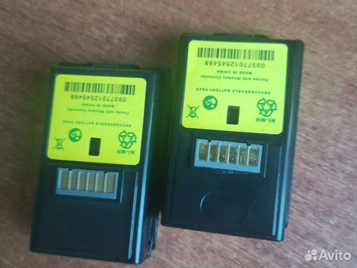 Продам зарядку для батареи от Xbox 360,и батареи