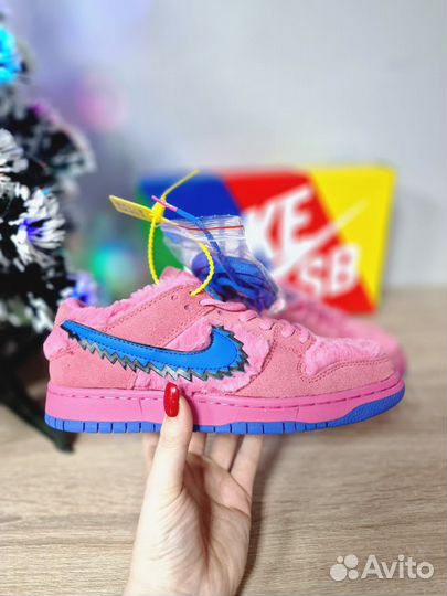 Nike Dunk Low SB x Grateful Dead Pink Bear