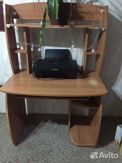 Компьютерный стол