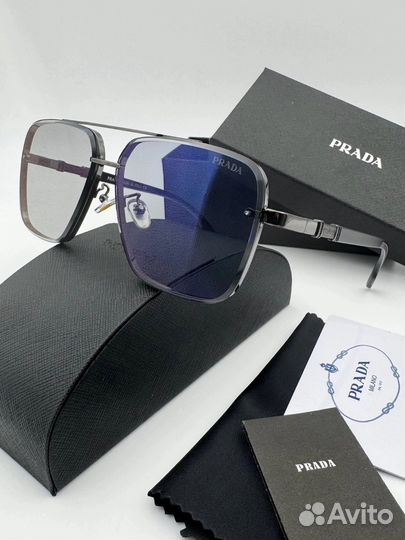 Солнцезащитные очки prada