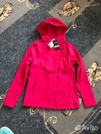Куртка новая