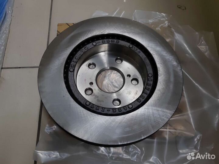 Передние тормозные диски toyota camry 70