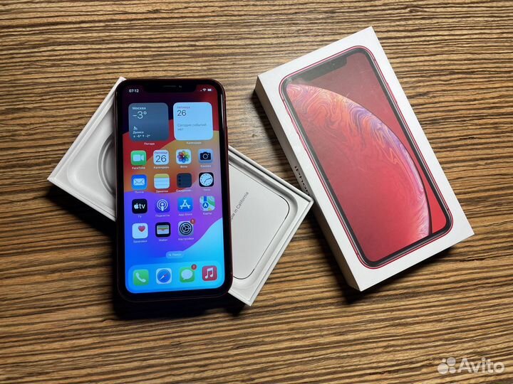 iPhone Xr, 64 ГБ