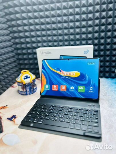 Планшет с клавиатурой и стилусом