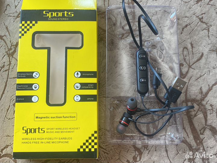 Спортивные наушники