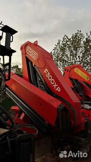 Кму Fassi f 300 11 тонн