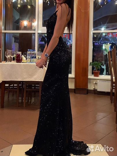 Вечернее платье