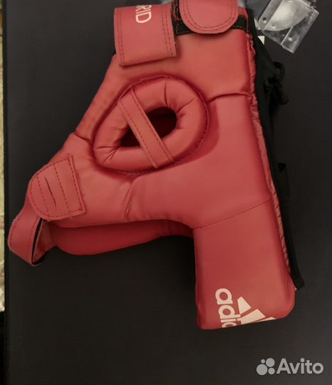 Боксерские перчатки