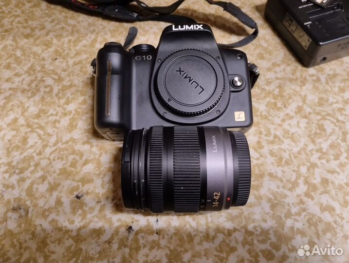 Фотоаппарат Panasonic Lumix DMC-G10 Kit(С)