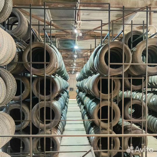 Nokian Tyres Hakkapeliitta R2 SUV 225/60 R18 104R