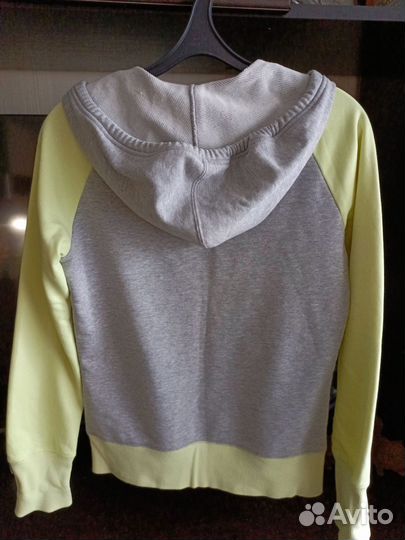 Толстовка женская