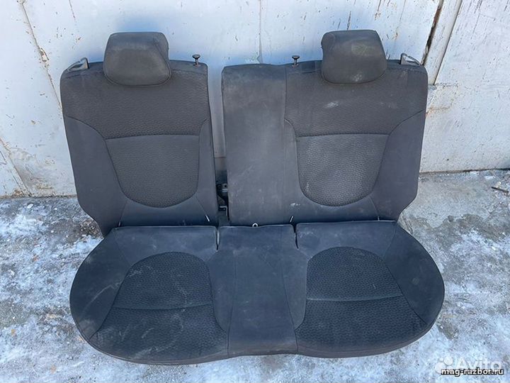 Сидения задние Kia Rio, III 2012