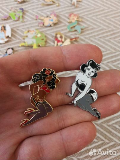 Коллекционные значки пины пин ап ч.2