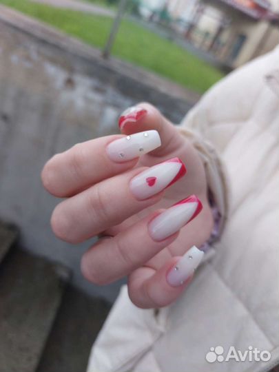 Маникюр, наращивание ногтей