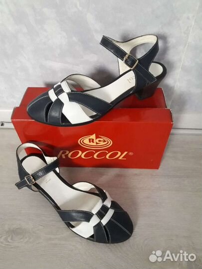 Босоножки Roccol