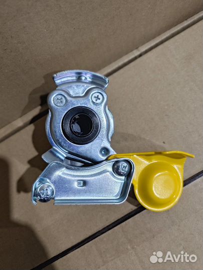 Головка перекидки воздушной желтая WG9000360177