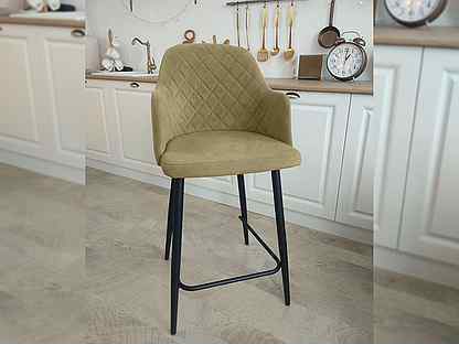 Кухонные металлические стулья со спинкой