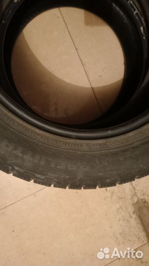 Nokian Tyres Hakkapeliitta SUV 235/60 R18 107R