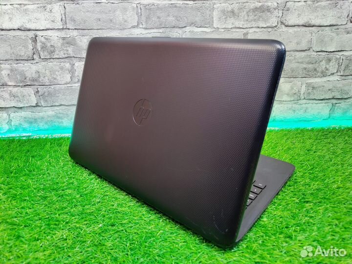 Ноутбук HP Pentium N3700 R5 M330 RAM4Gb SSD240Gb