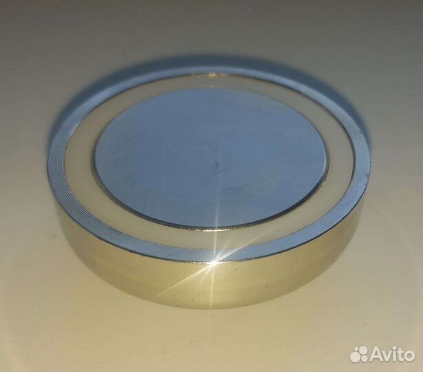 Поисковый неодимовый магнит